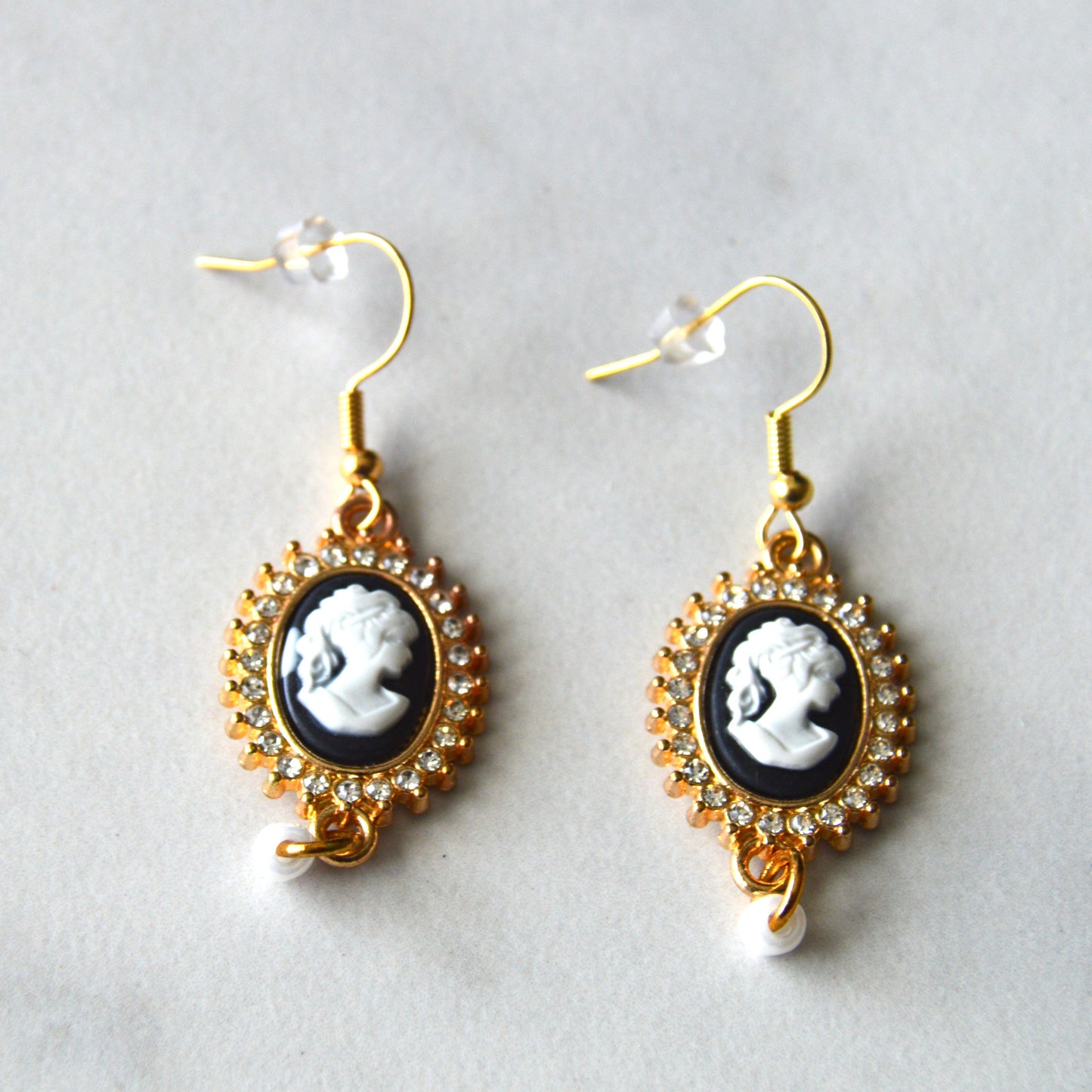 THAIS EARRINGS